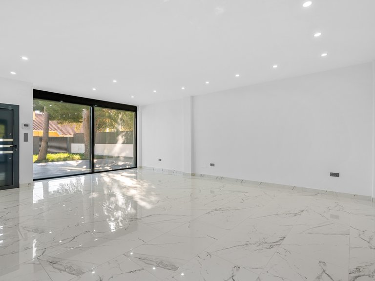 Villa for Sale in Campoamor, Alicante 27