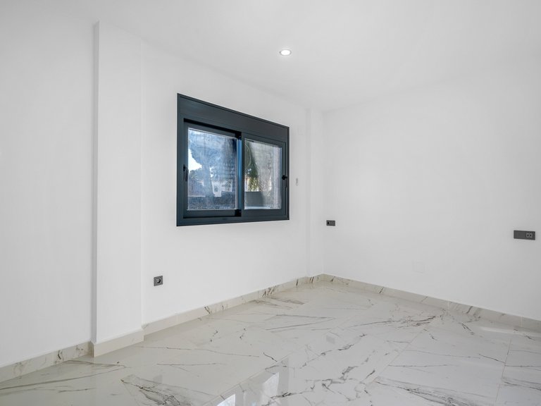 Villa for Sale in Campoamor, Alicante 22