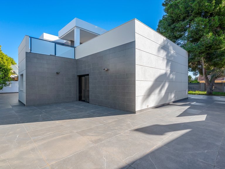 Villa for Sale in Campoamor, Alicante 33