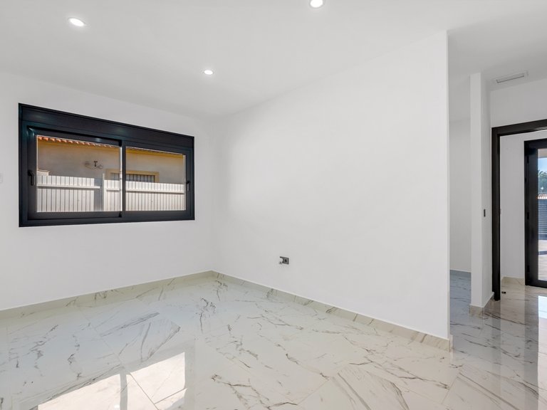 Villa for Sale in Campoamor, Alicante 19