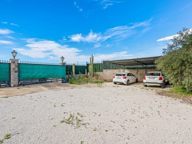 Villa for Sale in Elche/Elx, Elche, Alicante 32