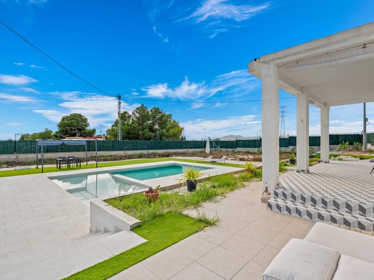 Villa for Sale in Elche/Elx, Elche, Alicante 15