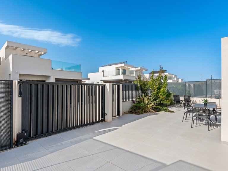 Town House for Sale in La Marina, San Fulgencio, Alicante 26