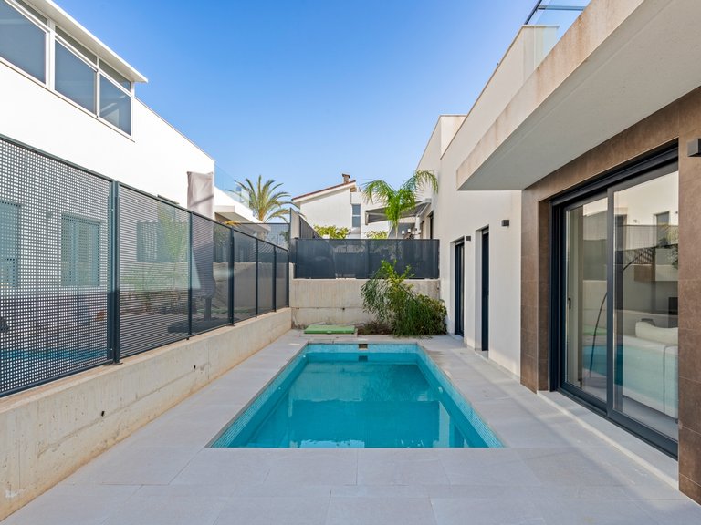 Town House for Sale in La Marina, San Fulgencio, Alicante 30