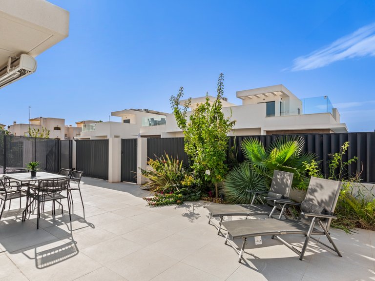 Town House for Sale in La Marina, San Fulgencio, Alicante 29