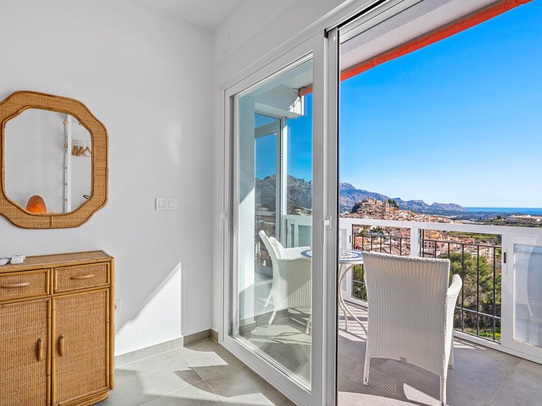 Apartment for Sale in La Nucia, Alicante 15