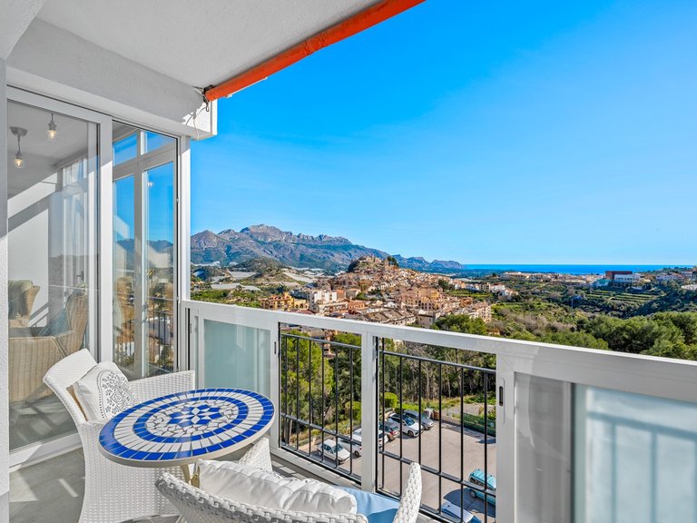 Apartment for Sale in La Nucia, Alicante 5