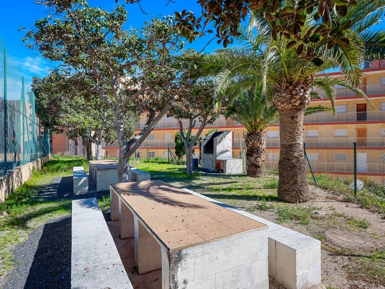Apartment for Sale in Segunda linea playa, Arenales Del Sol, Alicante 22