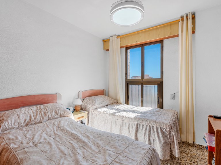 Apartment for Sale in Segunda linea playa, Arenales Del Sol, Alicante 13
