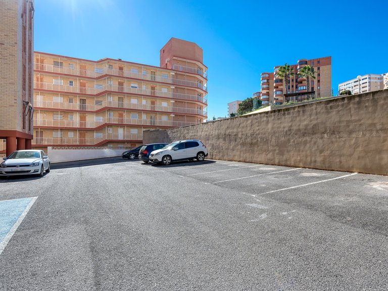 Apartment for Sale in Segunda linea playa, Arenales Del Sol, Alicante 26