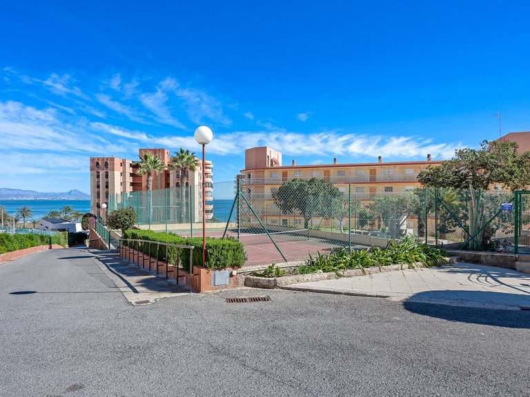 Apartment for Sale in Segunda linea playa, Arenales Del Sol, Alicante 23