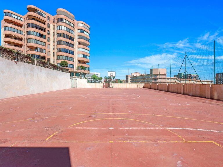 Apartment for Sale in Segunda linea playa, Arenales Del Sol, Alicante 24