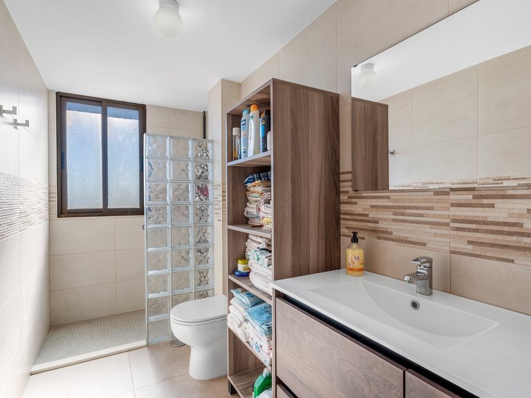 Apartment for Sale in Segunda linea playa, Arenales Del Sol, Alicante 18