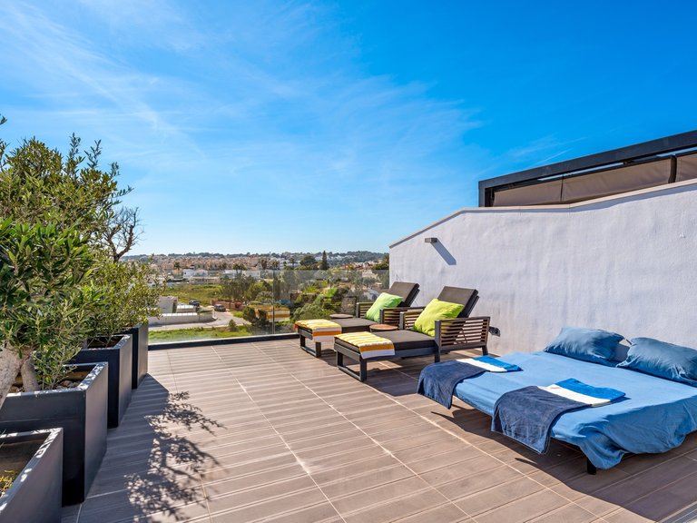 Apartment for Sale in Villamartin, Alicante 37