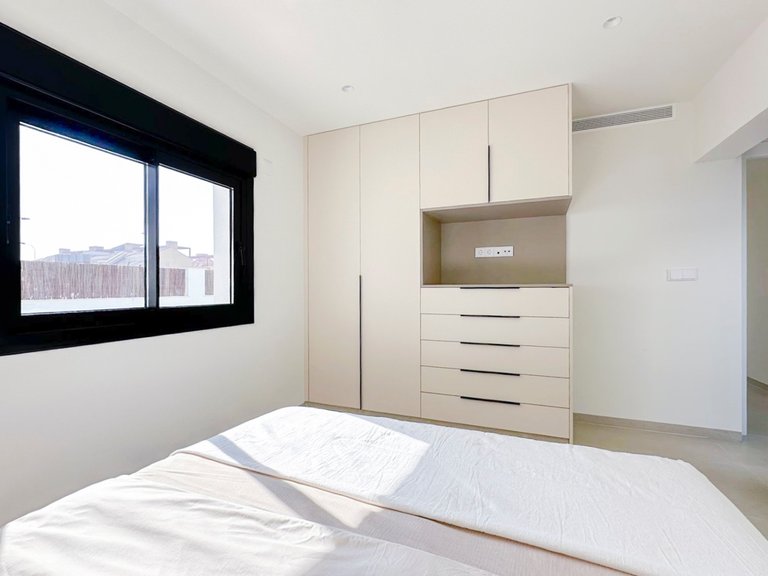 Town House for Sale in Santiago De La Ribera, Alicante 12