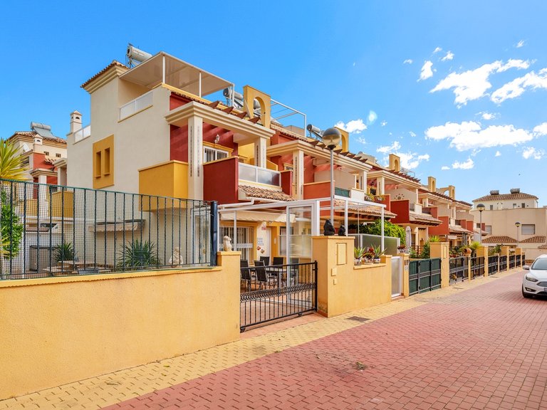 Town House for Sale in Villamartin, Orihuela Costa, Alicante 31