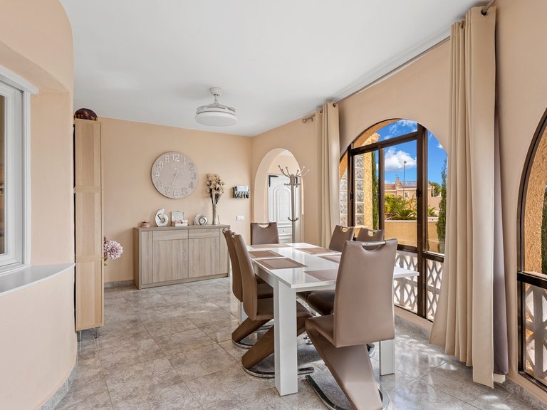 Villa for Sale in Ciudad Quesada, Alicante 12