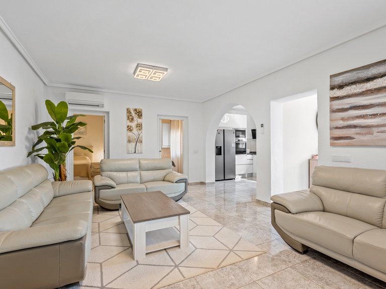 Villa for Sale in Ciudad Quesada, Alicante 5