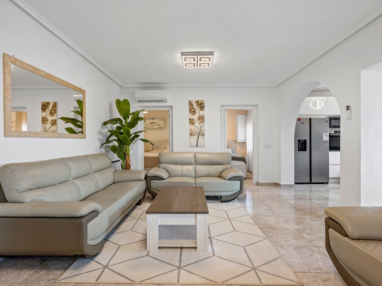 Villa for Sale in Ciudad Quesada, Alicante 3