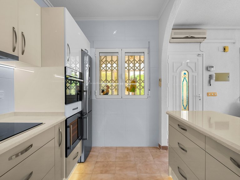 Villa for Sale in Ciudad Quesada, Alicante 10