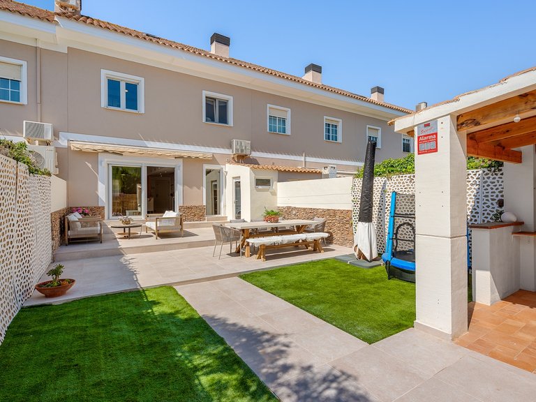 Town House for Sale in Playa San Juan, Alicante, Alicante 1