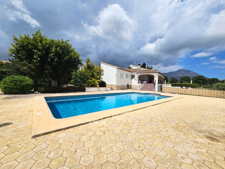 Villa for Sale in Costa Blanca Javea, Alicante 1