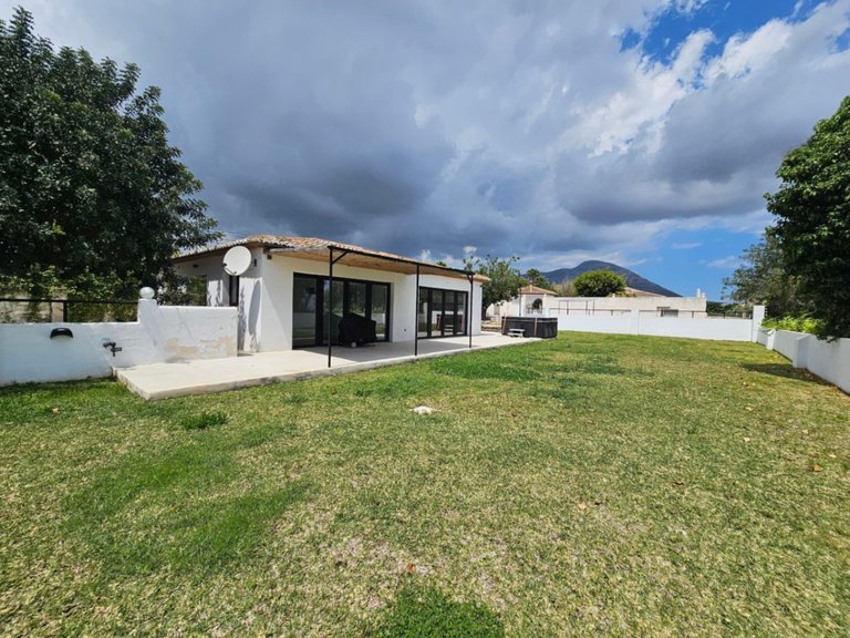 Villa for Sale in Costa Blanca Javea, Alicante 27