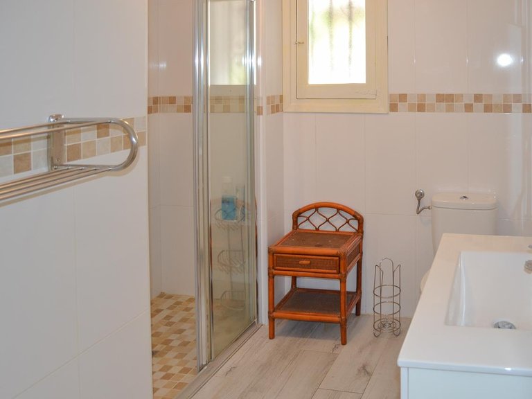 Villa for Sale in Inland Pedreguer, Alicante 6