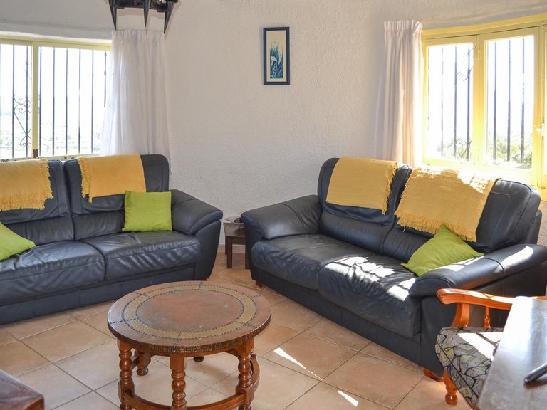 Villa for Sale in Inland Pedreguer, Alicante 7