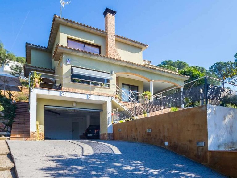 Town House for Sale in Calonge, Gerona 5