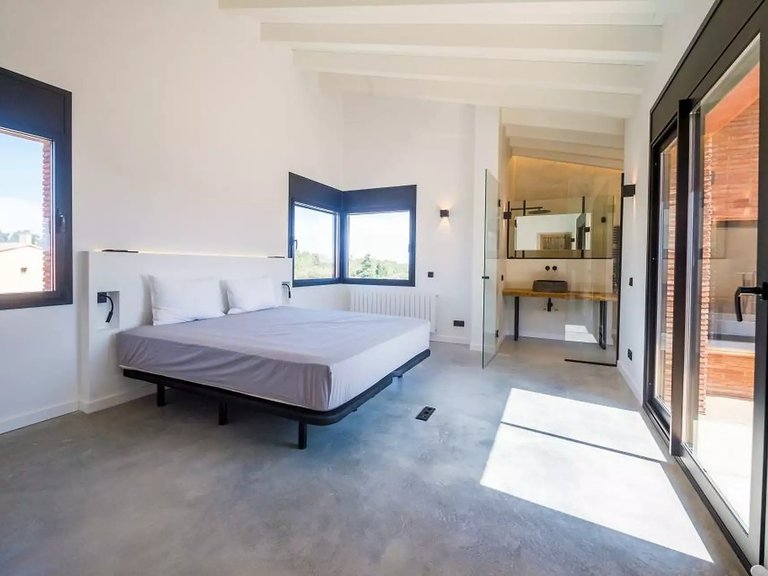 Town House for Sale in Vall-llobrega, Gerona 36