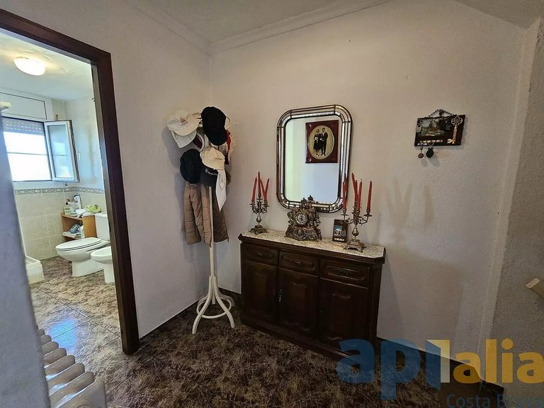 Town House for Sale in Palamós, Gerona 40