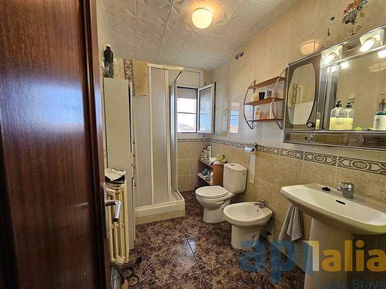 Town House for Sale in Palamós, Gerona 41