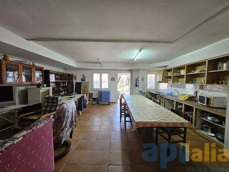 Town House for Sale in Palamós, Gerona 46