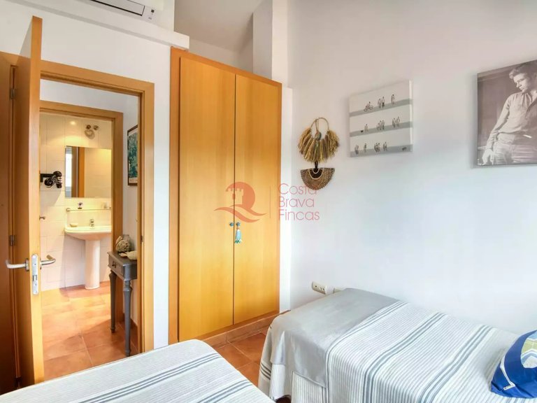 Town House for Sale in Platja D'aro, Gerona 15