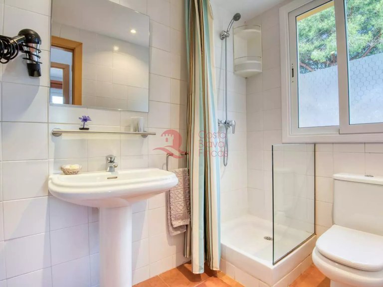 Town House for Sale in Platja D'aro, Gerona 16