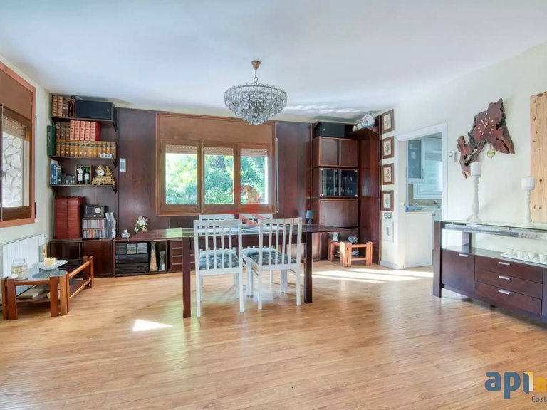 Town House for Sale in Sant Feliu De Guíxols, Gerona 6