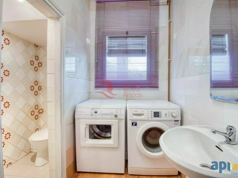 Town House for Sale in Sant Feliu De Guíxols, Gerona 14