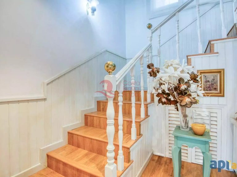 Town House for Sale in Sant Feliu De Guíxols, Gerona 15