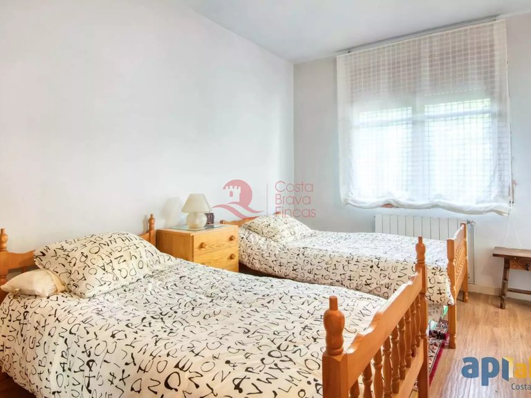 Town House for Sale in Sant Feliu De Guíxols, Gerona 23