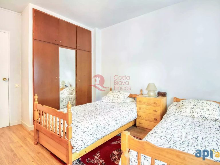 Town House for Sale in Sant Feliu De Guíxols, Gerona 24