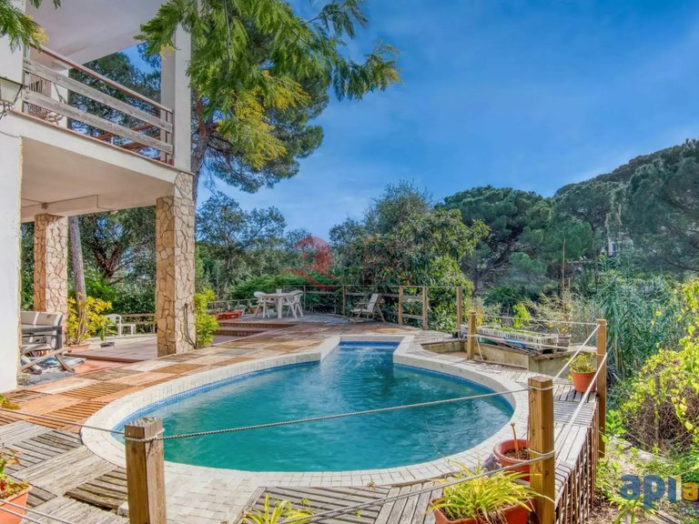 Town House for Sale in Sant Feliu De Guíxols, Gerona 30