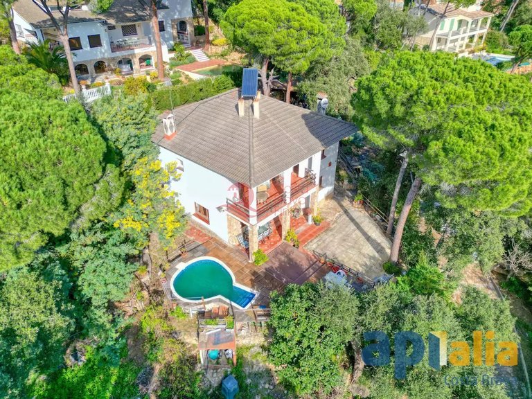 Town House for Sale in Sant Feliu De Guíxols, Gerona 38