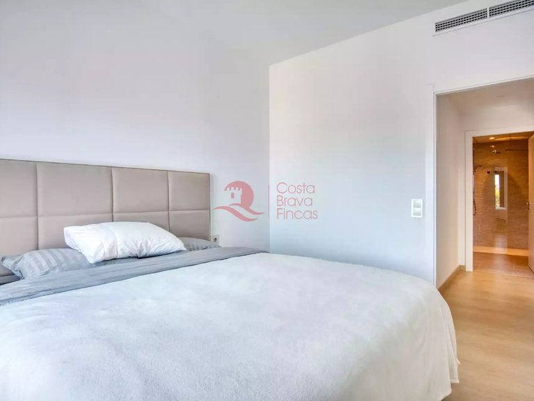 Apartment for Sale in Platja D'aro, Gerona 13