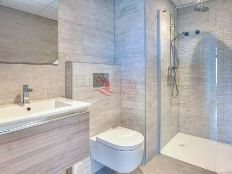 Apartment for Sale in Platja D'aro, Gerona 14