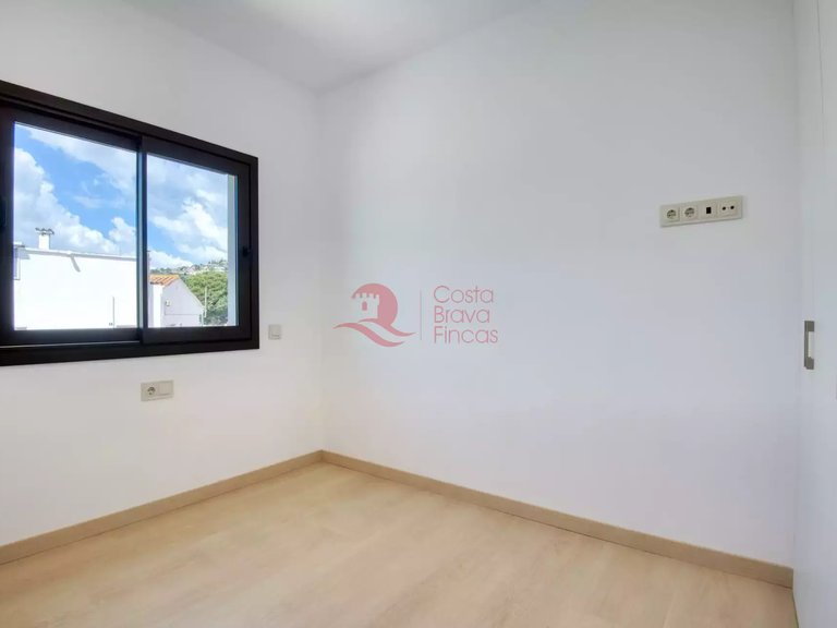 Apartment for Sale in Platja D'aro, Gerona 15
