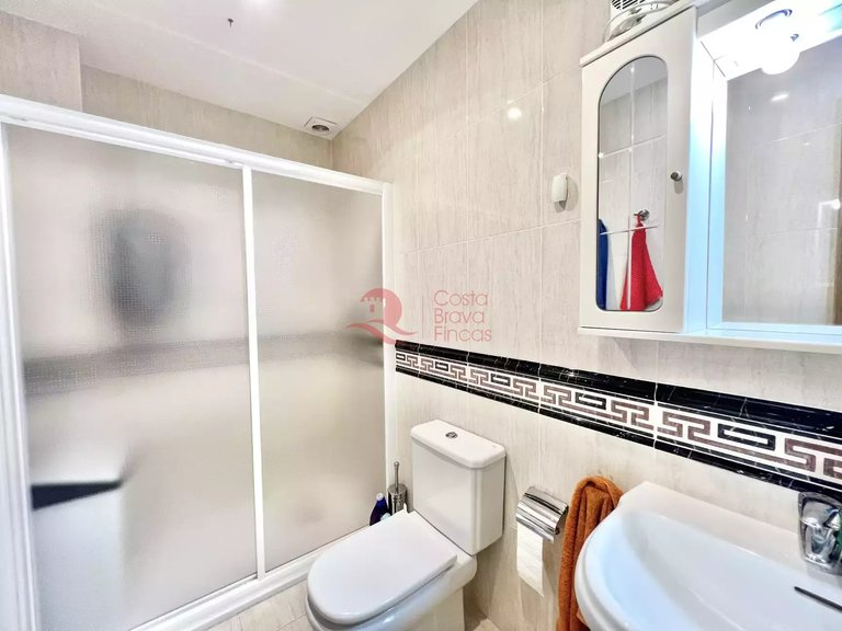 Town House for Sale in Palamós, Gerona 8