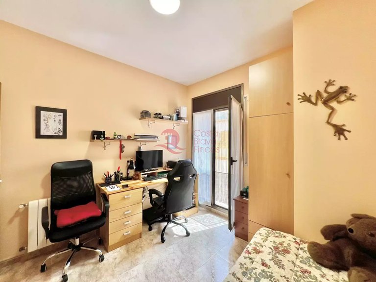 Town House for Sale in Palamós, Gerona 11