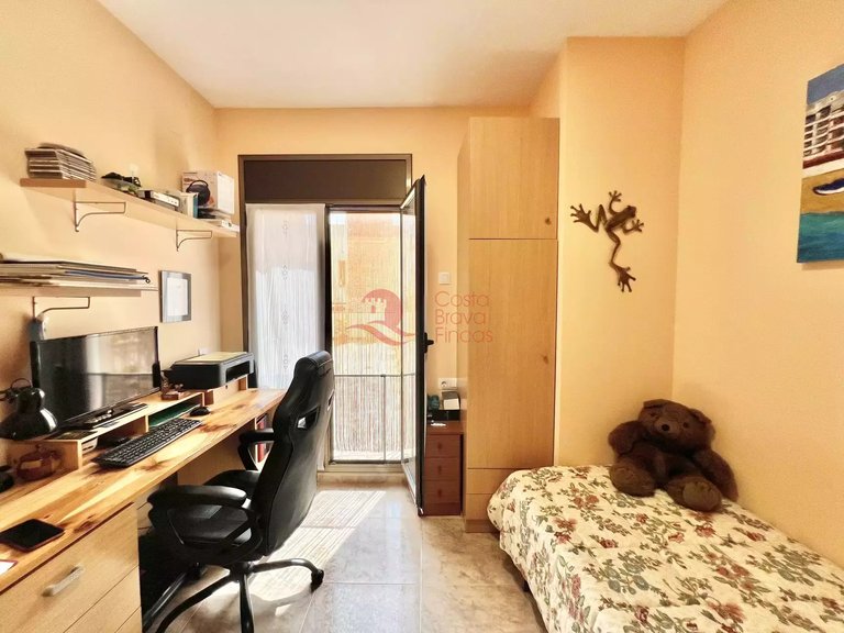 Town House for Sale in Palamós, Gerona 12