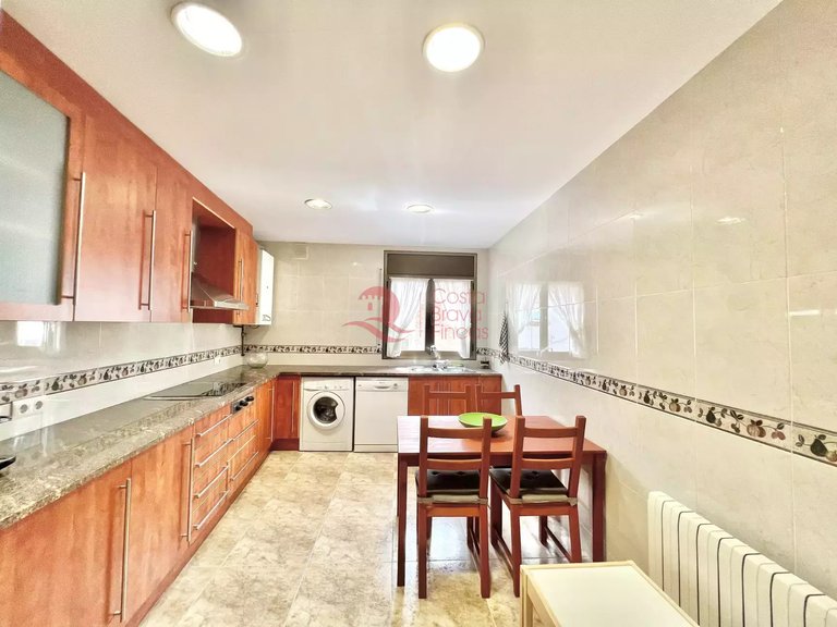 Town House for Sale in Palamós, Gerona 30